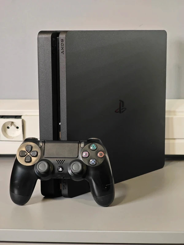 Console Playstation 4 Slim All Digital - 1To -Manette - OS 1